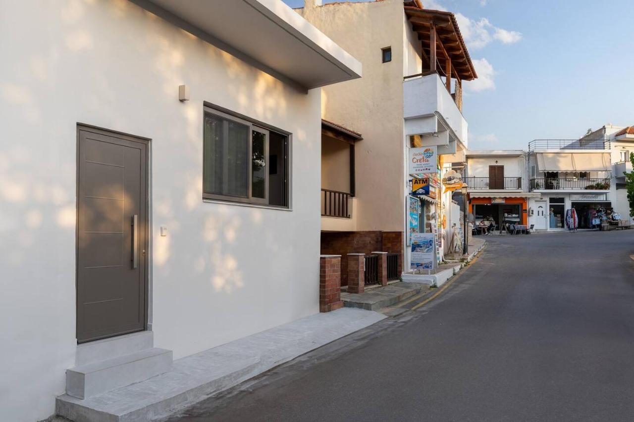 Ble Residence, Your Away From Apartment *