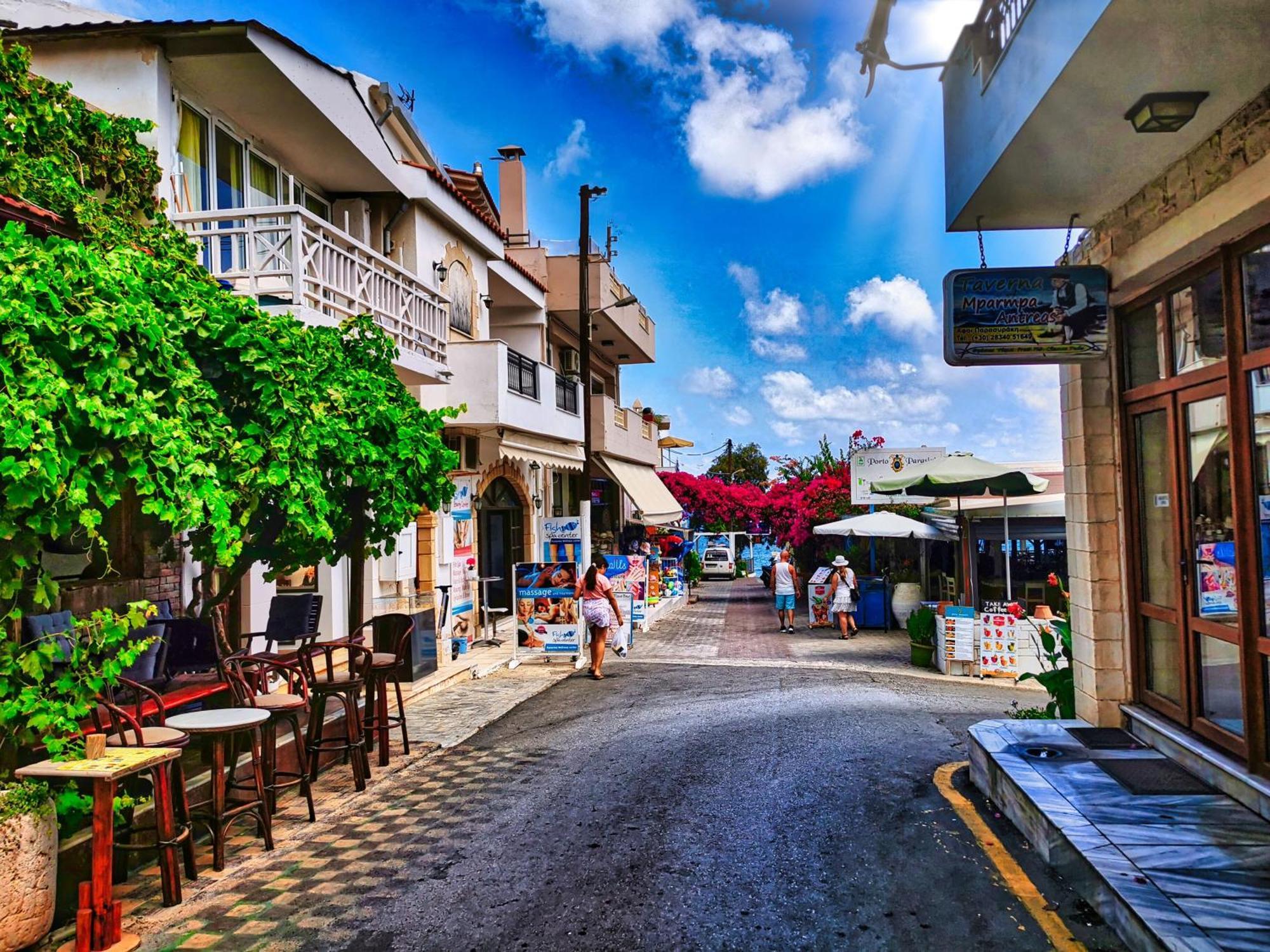 Apartment Ble Residence, Your Away From Panormos (Crete)